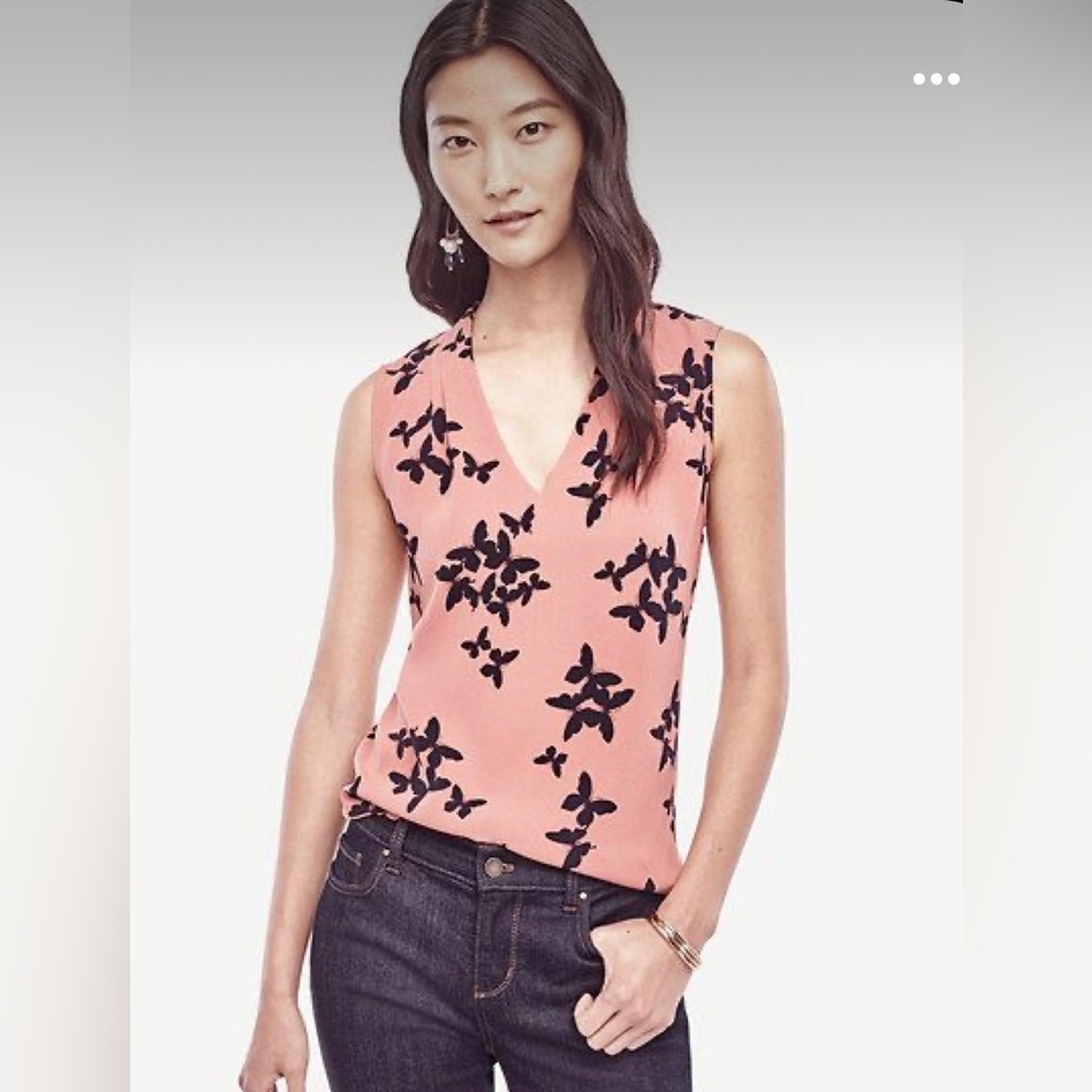 Ann Taylor Butterfly Mixed Media V-Neck Shell